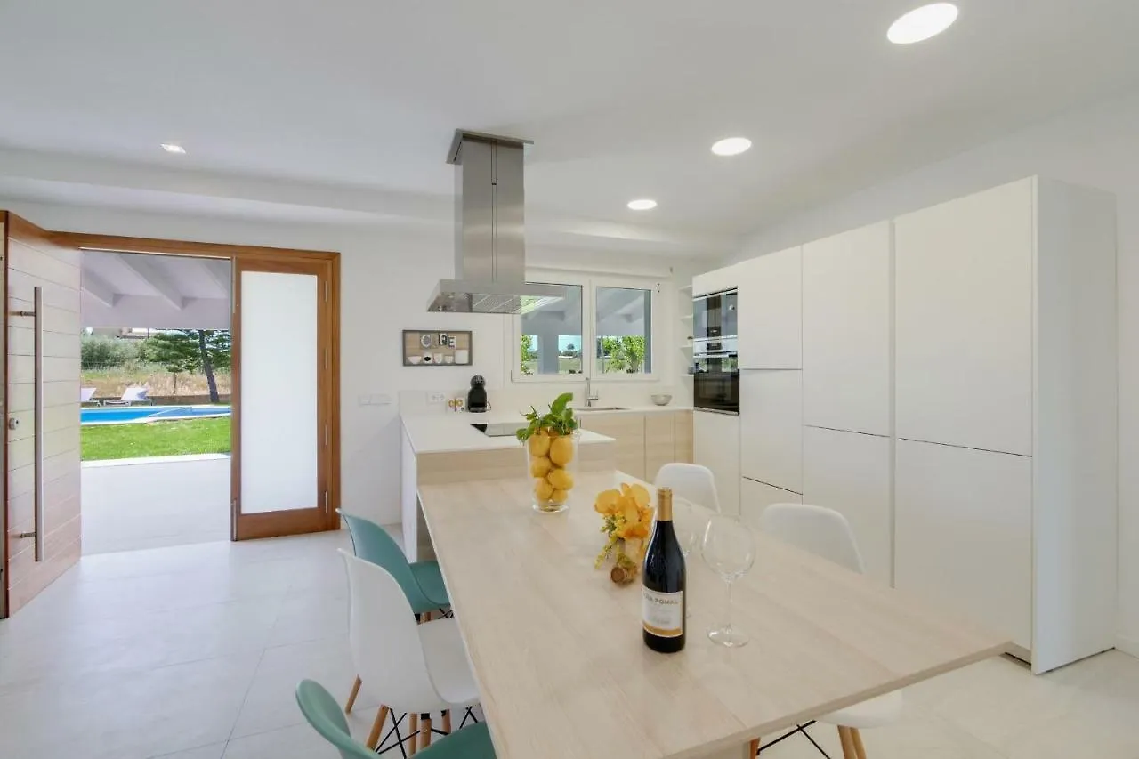 Finca Mariona Villa Can Picafort  Holiday home